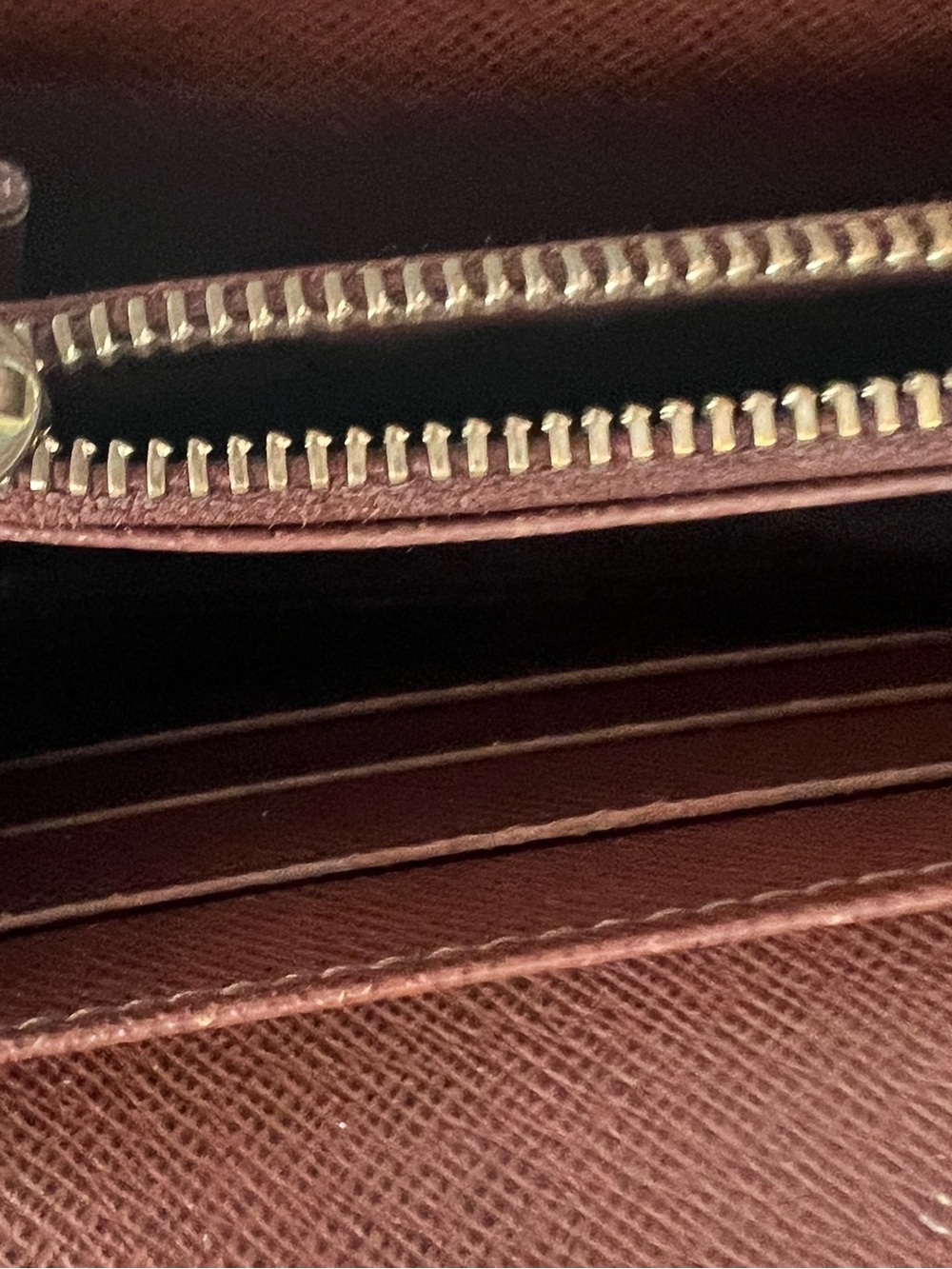 Louis Vuitton Monogram Sarah Wallet - Picture 11 of 14